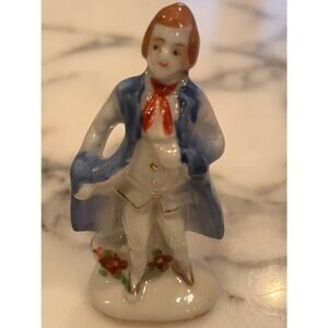 Occupied Japan - 1940ish Porcelain Recreation of Nobleman, A05